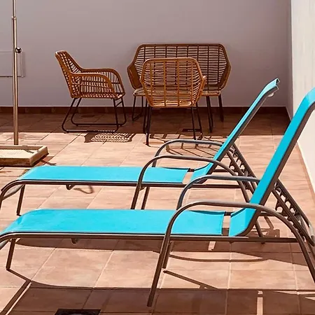 Splendid Casa Papagayo, Heated Pool, Roofterrace With Views And Wifi 普拉亚布兰卡