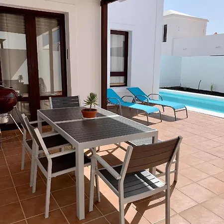 Splendid Casa Papagayo, Heated Pool, Roofterrace With Views And Wifi